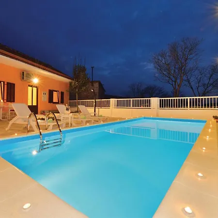 Two-bedroom With An Outdoor Swimming Pool 04 * Kruševo