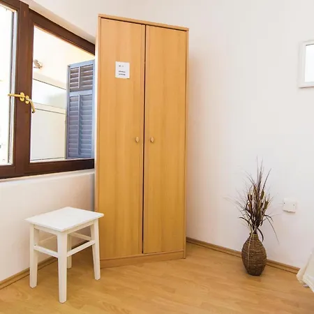 Two-bedroom With An Outdoor Swimming Pool 04 Kruševo