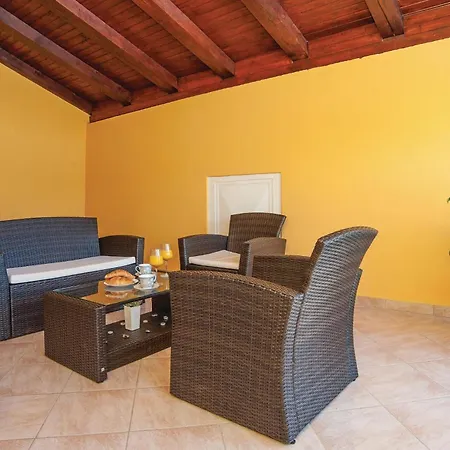 Stunning In With Kitchen Krusevo (Zadar)
